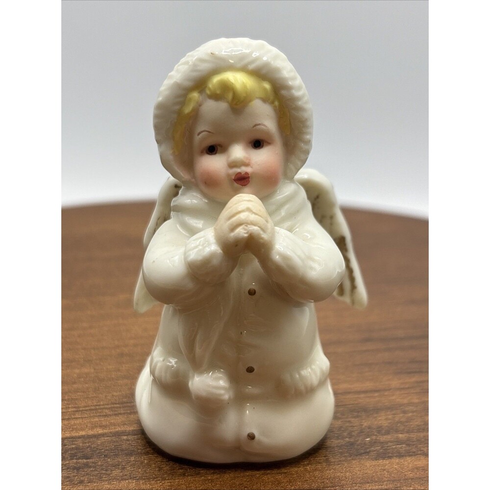 Vintage Grandeur Noel Angel Knees Praying Cherub Christmas Wings